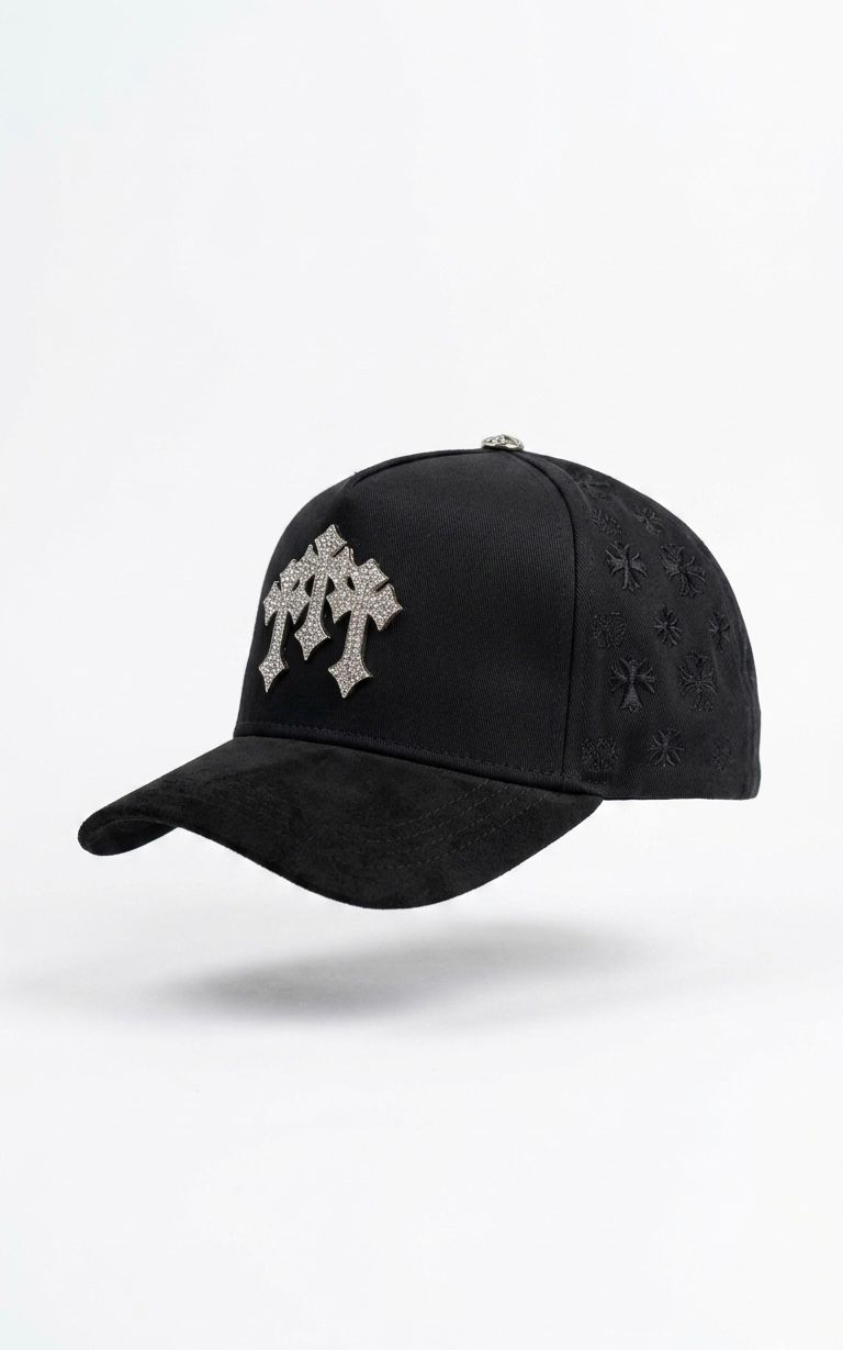 Gorra Urbana – Modelo "M Gothic Luxury" (Edición Especial Black Crosses)