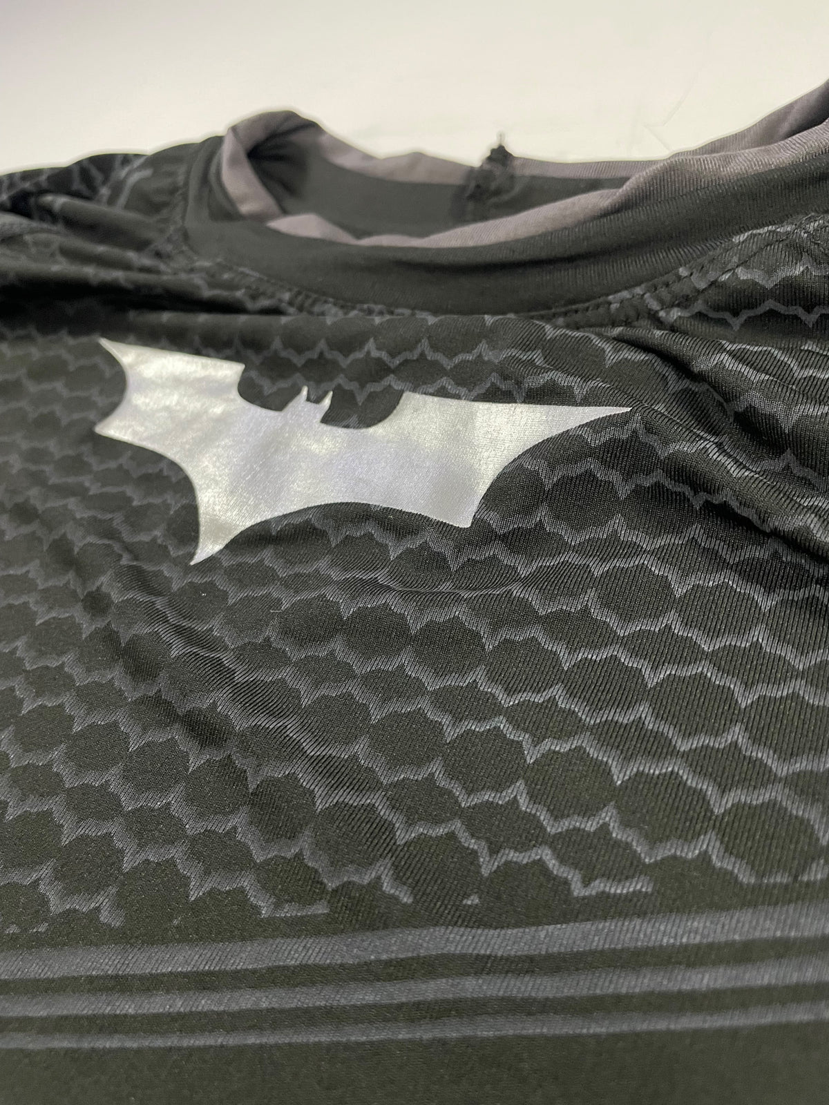 Compresion YoungLA Batman Manga Larga